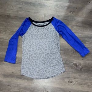 American Eagle 3/4 sleeve tee